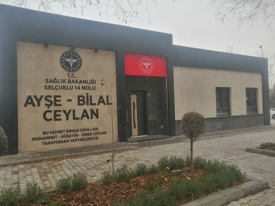 Sağlık Bakanlığına bağlı bir 112 acil sağlık istasyonu binası