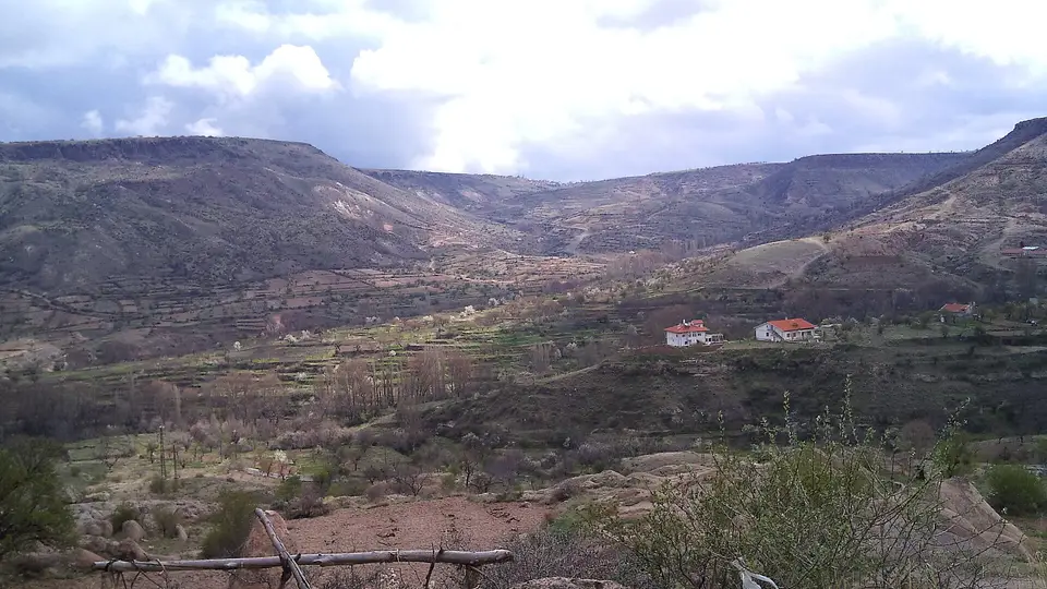 Yeşilöz köyünden bir görünüm (Ürgüp, Nevşehir)