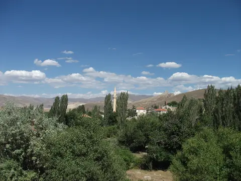 Toraman köyünden bir görünüm (Ulukışla, Niğde)