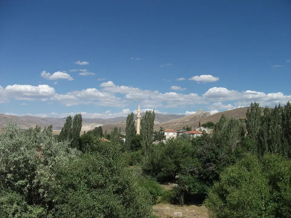 Toraman köyünden bir görünüm (Ulukışla, Niğde)