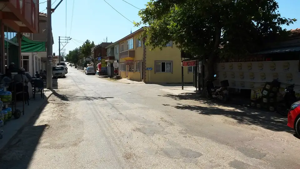 Güneyli köyünden bir görünüm (Gelibolu, Çanakkale)
