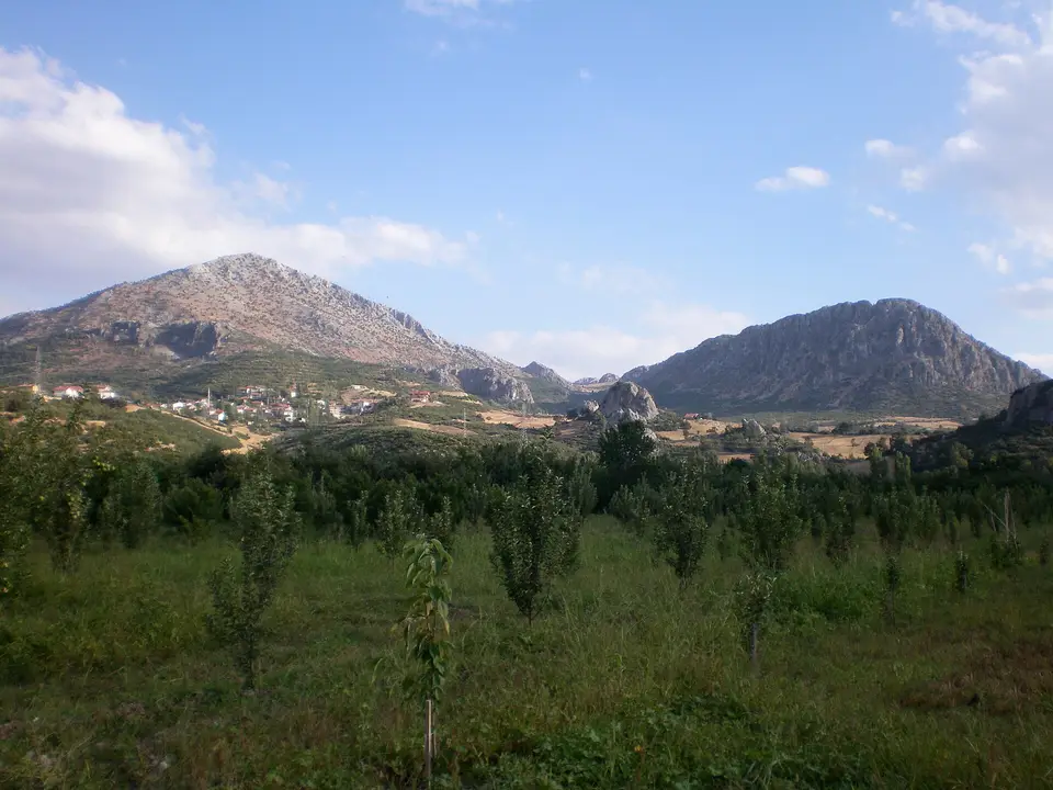 Ağılköy köyünden bir görünüm (Eğirdir, Isparta)