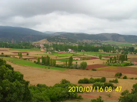 Güzelbeyli köyünden bir görünüm (Zile, Tokat)