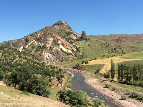 Konak köyünden bir görünüm (Şebinkarahisar, Giresun)