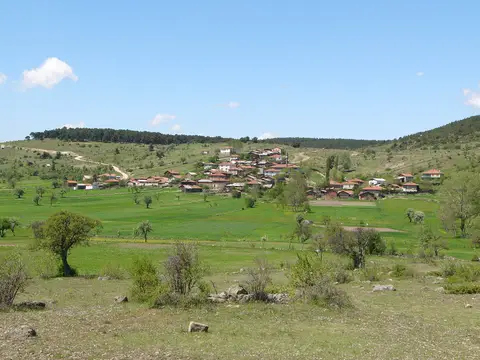 Aydıncık köyünden bir görünüm (Bolu Merkez, Bolu)