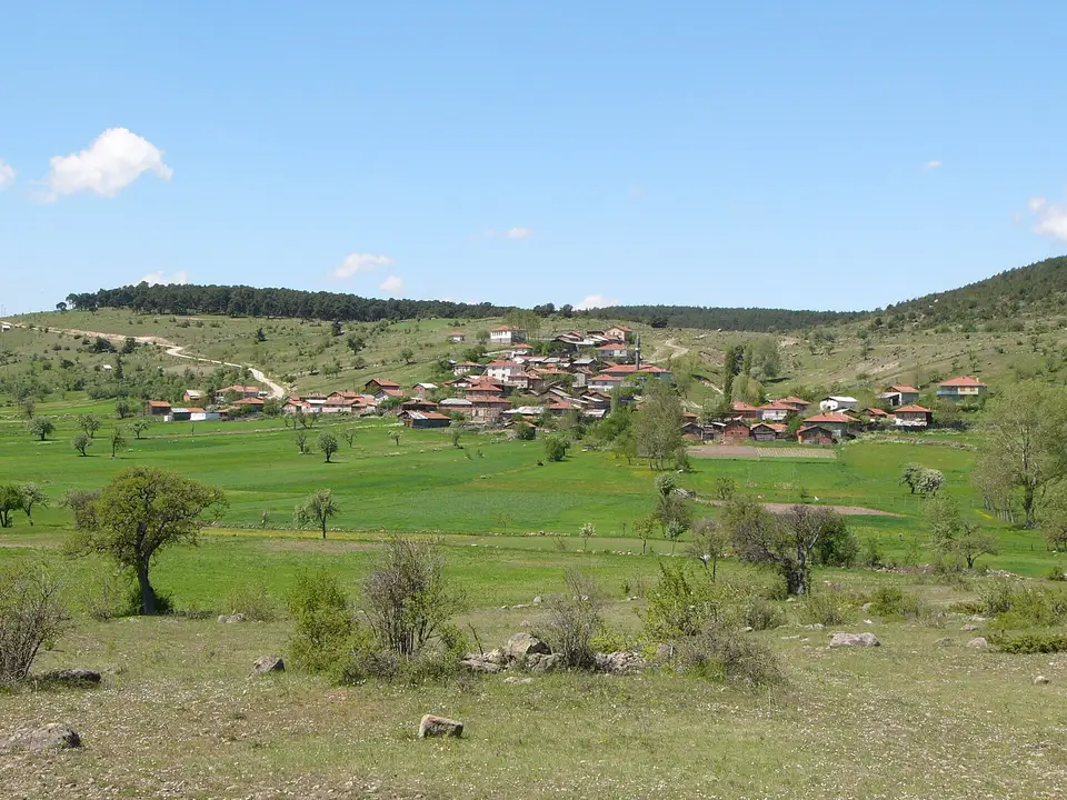 Aydıncık köyünden bir görünüm (Bolu Merkez, Bolu)