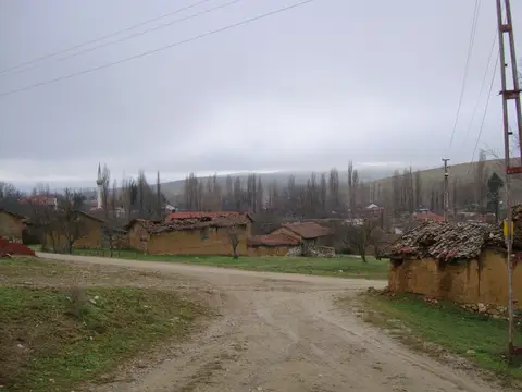 Oluklu köyünden bir görünüm (Söğüt, Bilecik)