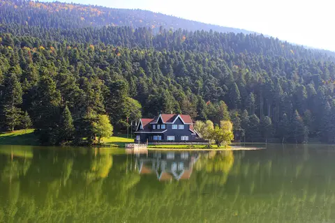 Gölcük köyünden bir görünüm (Bolu Merkez, Bolu)