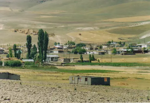 Armutlu köyünden bir görünüm (Sarıkamış, Kars)