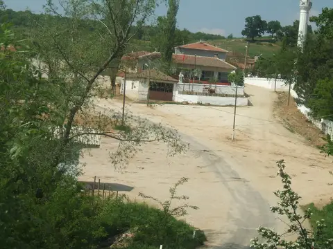 Hamzabeyli köyünden bir görünüm (Lalapaşa, Edirne)