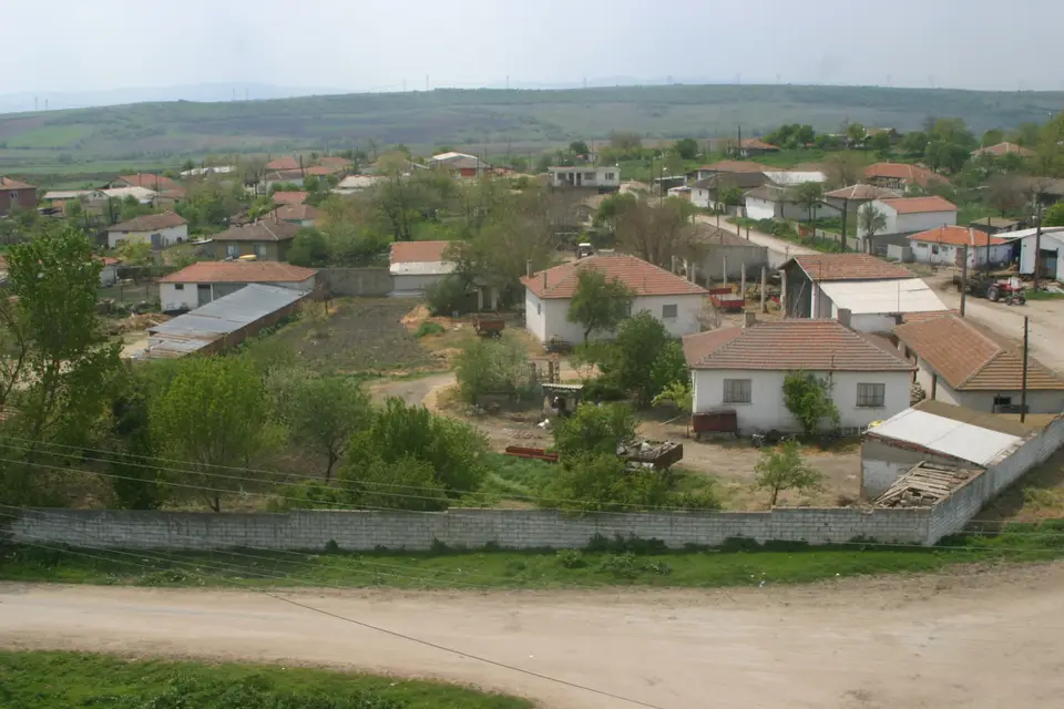 Edirne Merkez ilçesinden bir köy manzarası: Budakdoğanca köyünden bir görünüm (Edirne Merkez, Edirne)