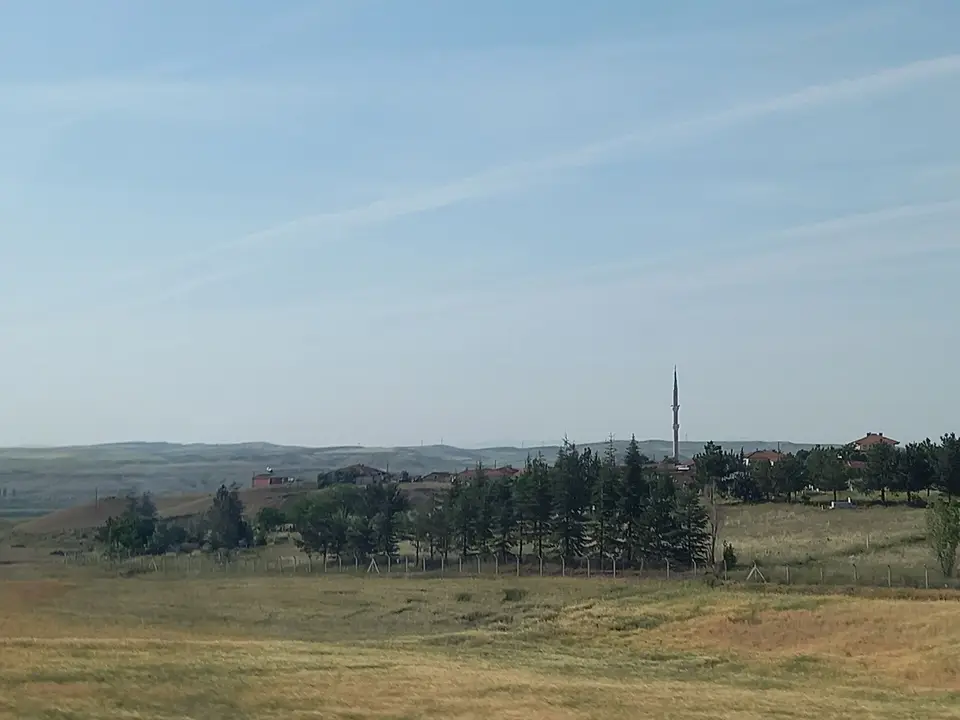 Karadibek köyünden bir görünüm (Kızılırmak, Çankırı)