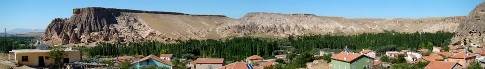 Yaprakhisar köyünden bir görünüm (Güzelyurt, Aksaray)