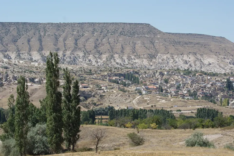 Cemilköy köyünden bir görünüm (Ürgüp, Nevşehir)