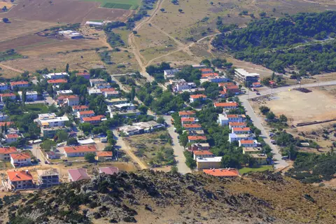 Uğurlu köyünden bir görünüm (Gökçeada, Çanakkale)