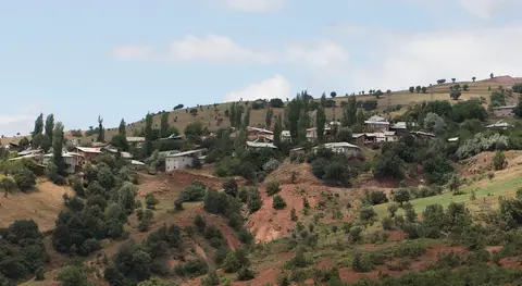 Uğurca köyünden bir görünüm (Şebinkarahisar, Giresun)