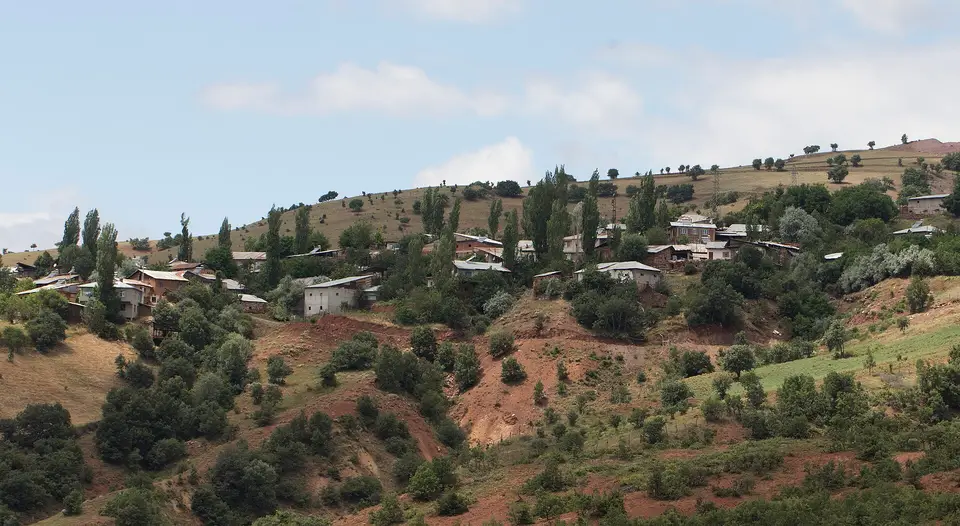 Uğurca köyünden bir görünüm (Şebinkarahisar, Giresun)