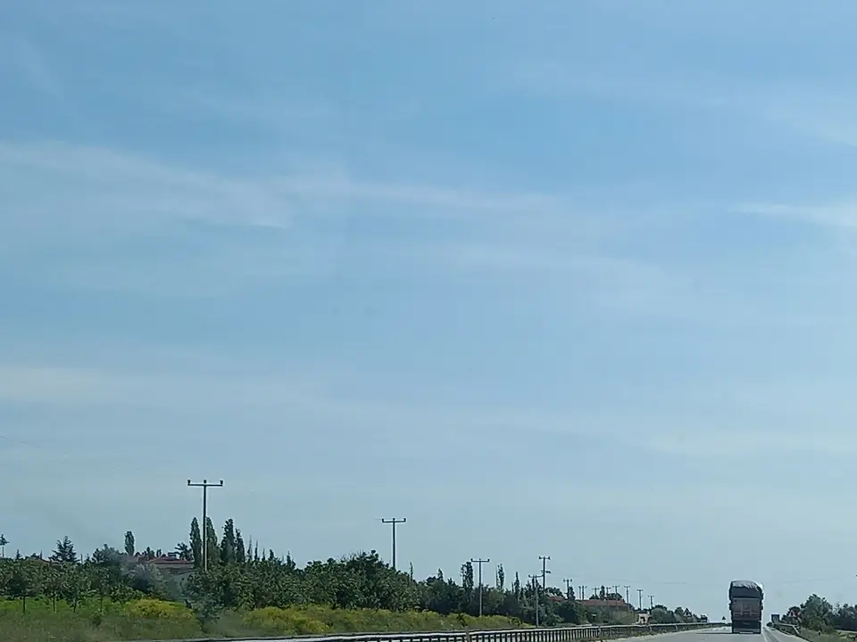 Çorum ilinden bir köy manzarası: Konaklı köyünden bir görünüm (Çorum Merkez, Çorum)