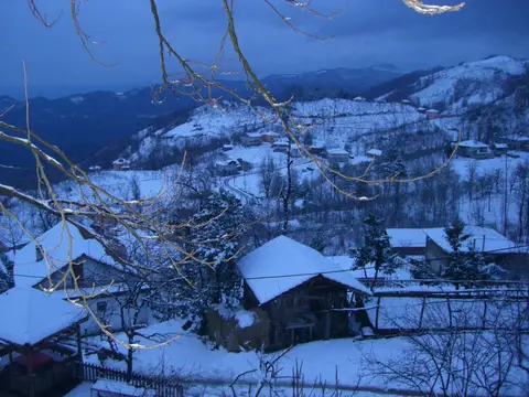 Karakavuz köyünden bir görünüm (Ereğli, Zonguldak)