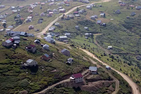 Sisdağı'nda Bayazıt köyünden bir görünüm