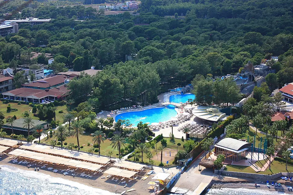 Beldibi mahallesinden bir görünüm (Kemer, Antalya)