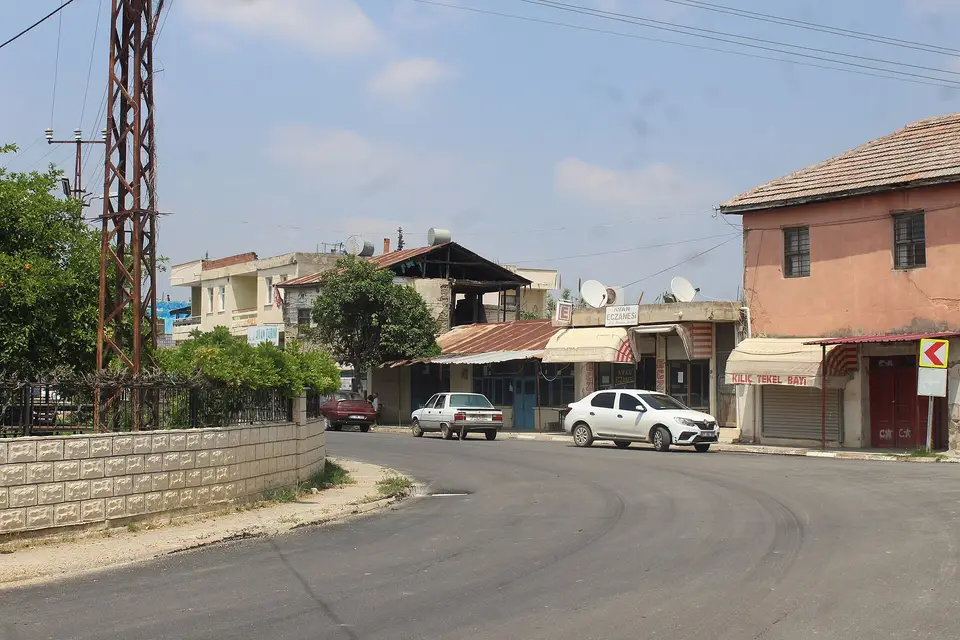 Gazi mahallesinden bir görünüm (Kozan, Adana)