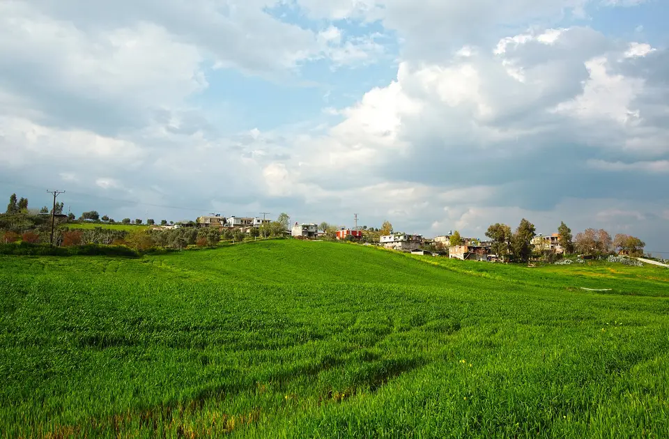 Yazıbaşı mahallesinden bir görünüm (Karaisalı, Adana)